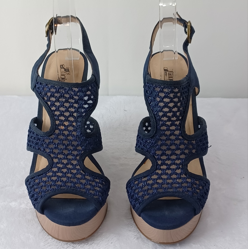 Lucky Brand Remmy Platform Wedge Sandals